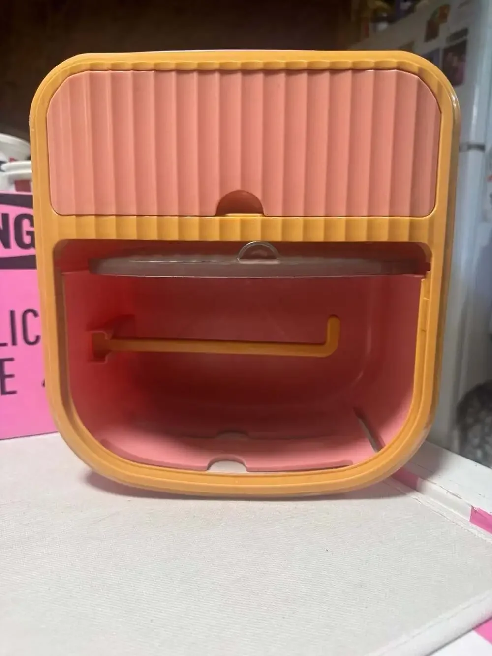 Toilet Paper Holder Wall Mounted Bathroom Tissue Dispensers Pink